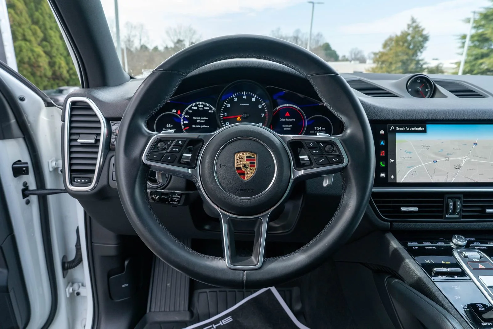 Used 2023 White Porsche Base image 25