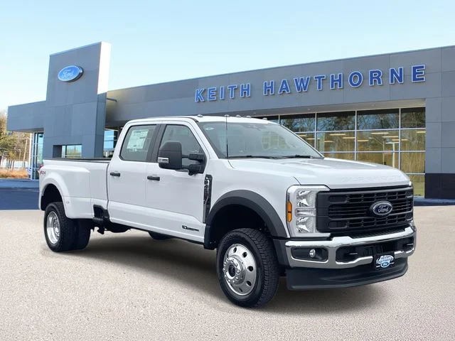 2026 Ford F-450 XL 4x4 Crew Cab 8' Box DRW's photo
