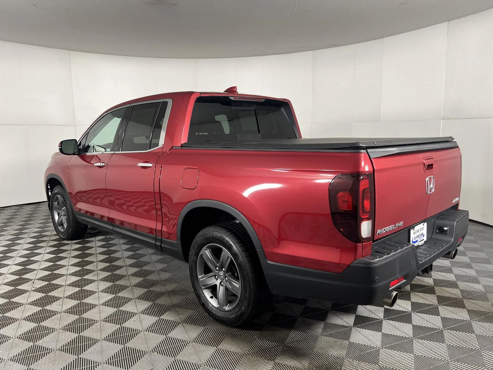 Used 2023 Radiant Red Metallic II Honda RTL-E image 6