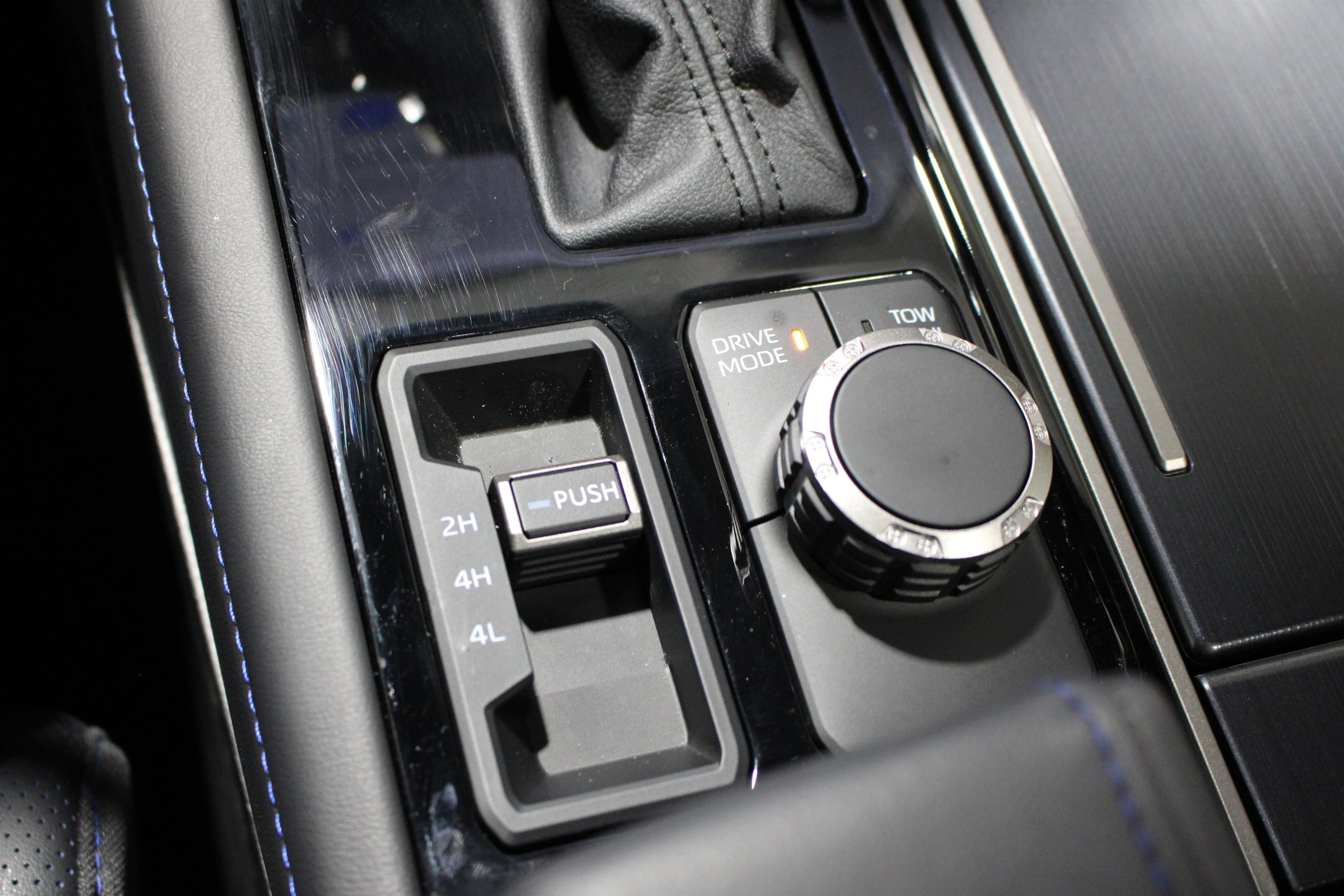 2026 Toyota Sequoia Platinum - Photo 21