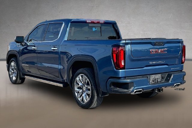 Used 2024 Blue GMC Denali image 9
