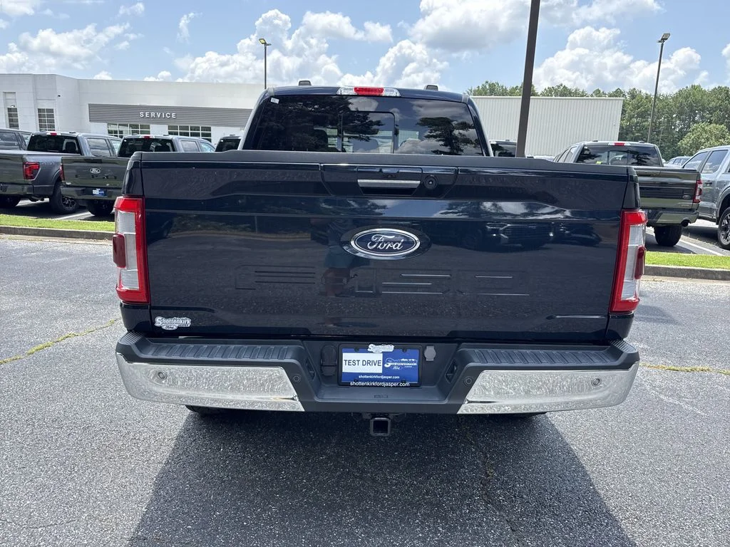 Used 2023 Blue Ford Lariat image 6