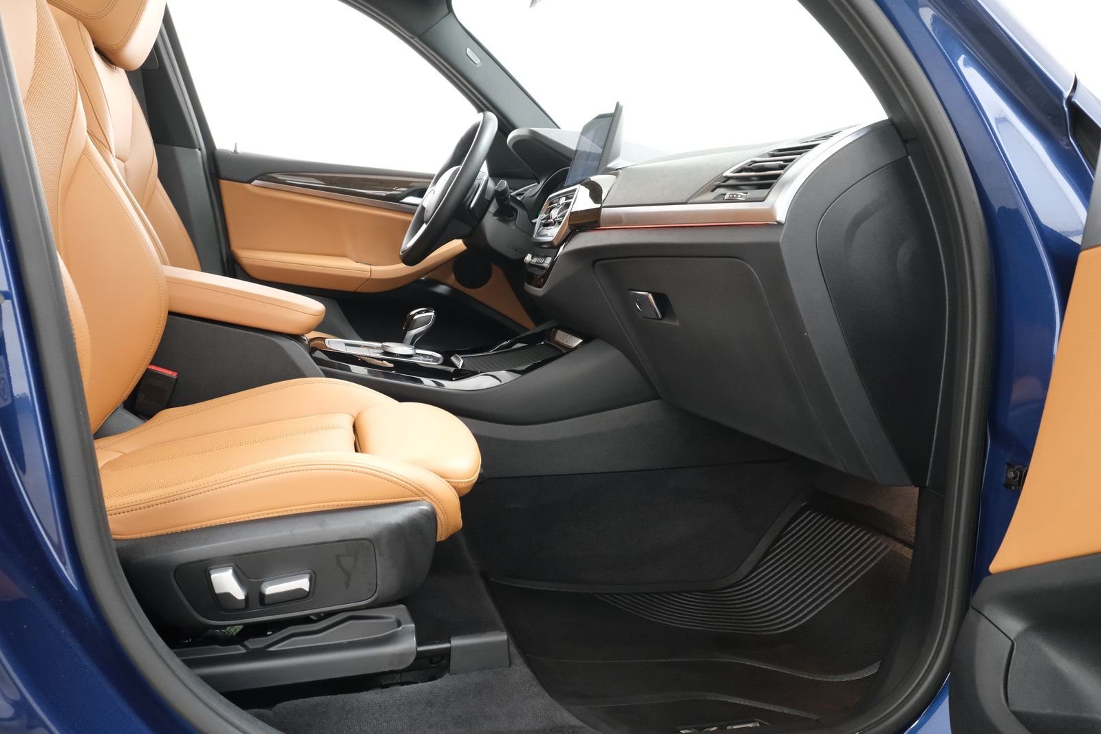Used 2022 Phytonic Blue Metallic BMW xDrive30i image 40