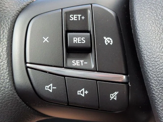New 2026 Oxford White Ford XL image 23