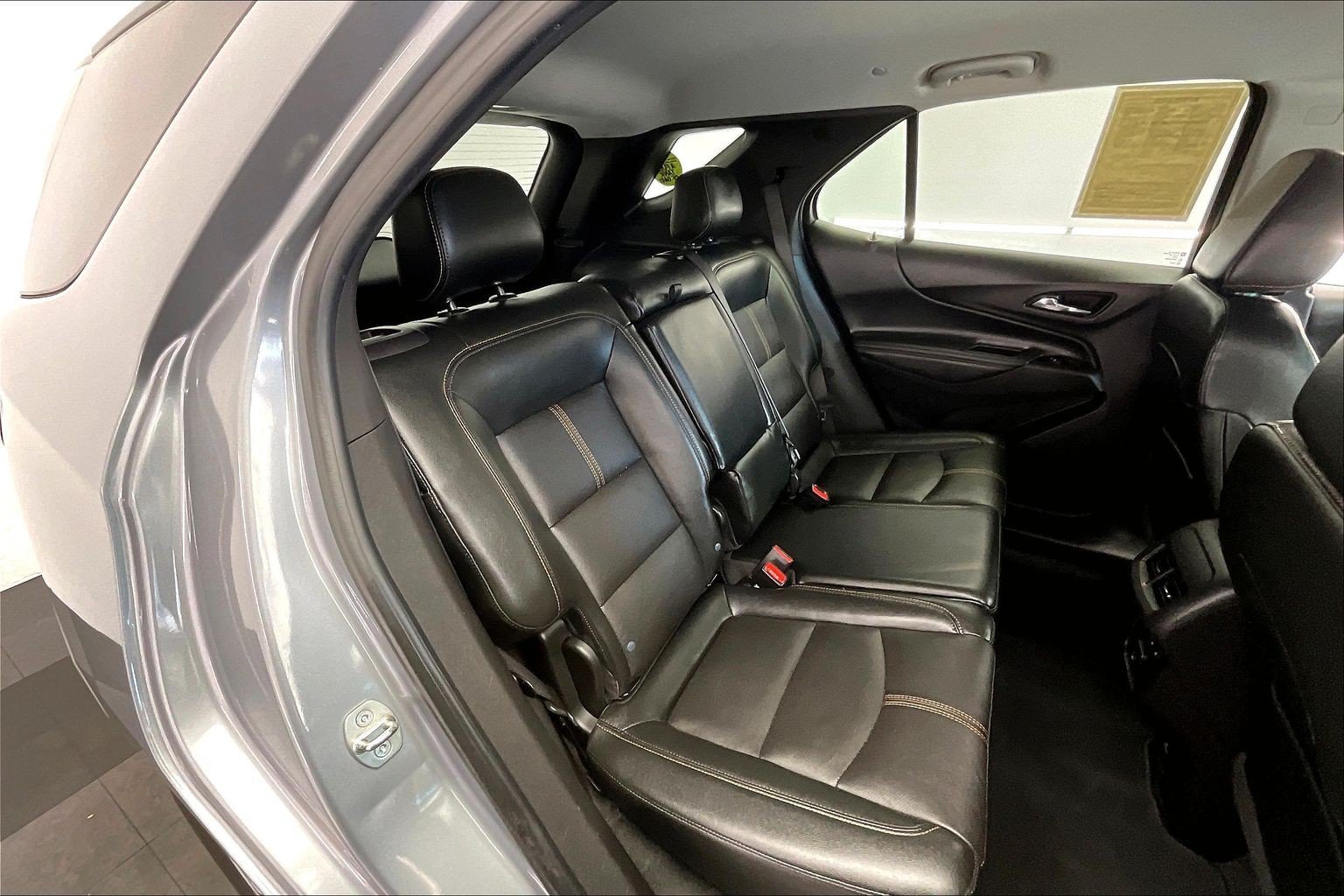 Used 2023 Sterling Gray Metallic Chevrolet Premier image 18