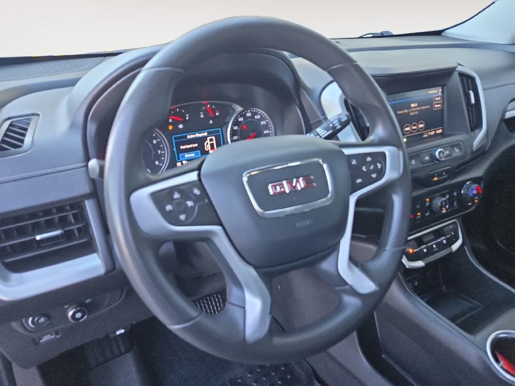 Used 2022 MARINE METALLIC GMC SLE image 19