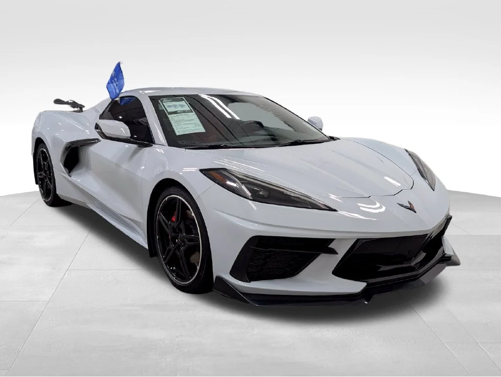 Certified Used 2021 Ceramic Matrix Gray Metallic Chevrolet Stingray image 15