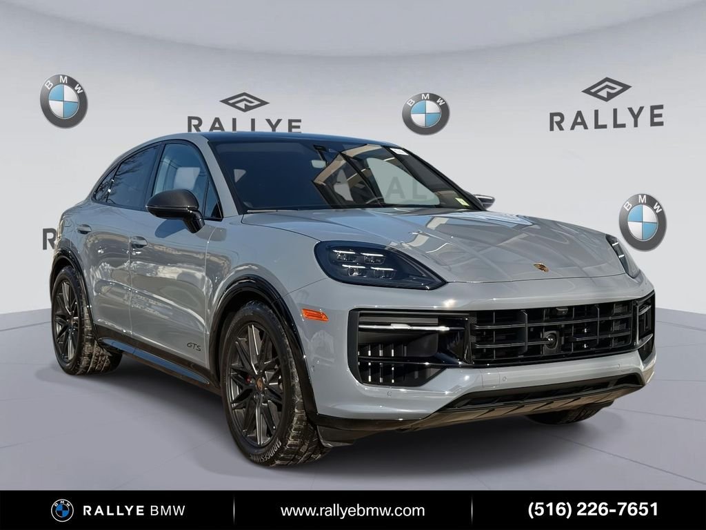 2025 Porsche Cayenne Coup GTS