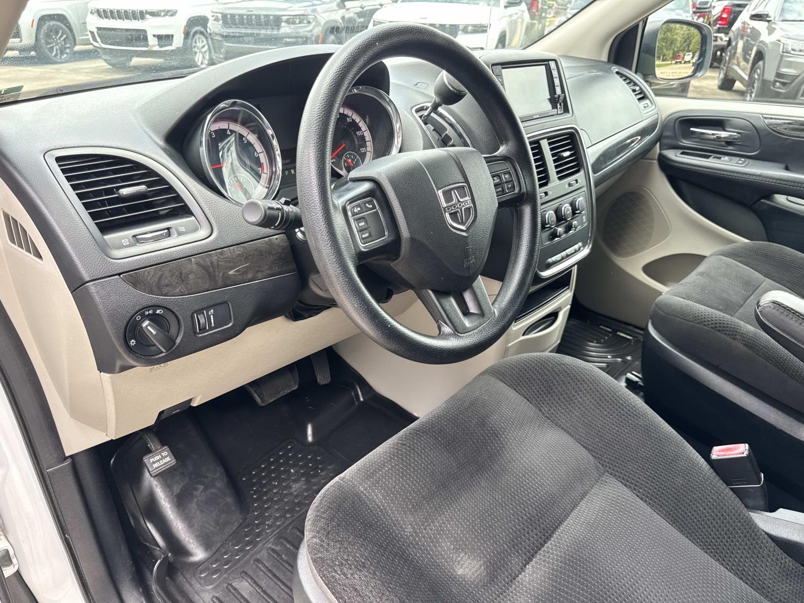 Used 2020 White Dodge SE image 17
