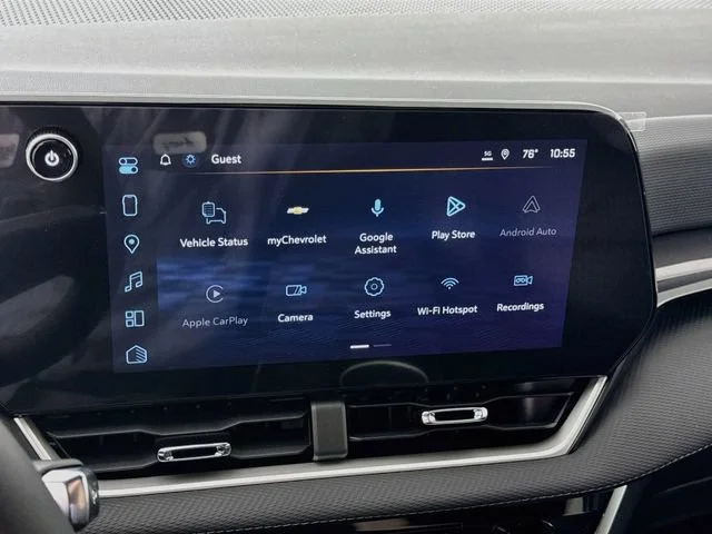 New 2027 Sterling Gray Metallic Chevrolet LT image 16