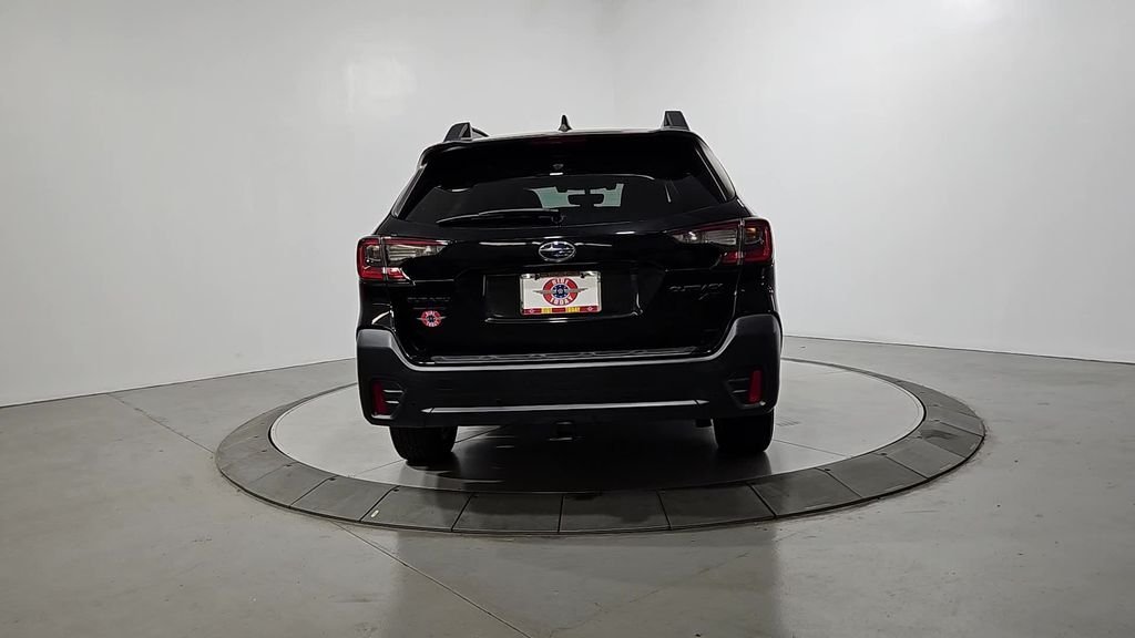 Used 2022 Black Subaru Onyx Edition XT image 4