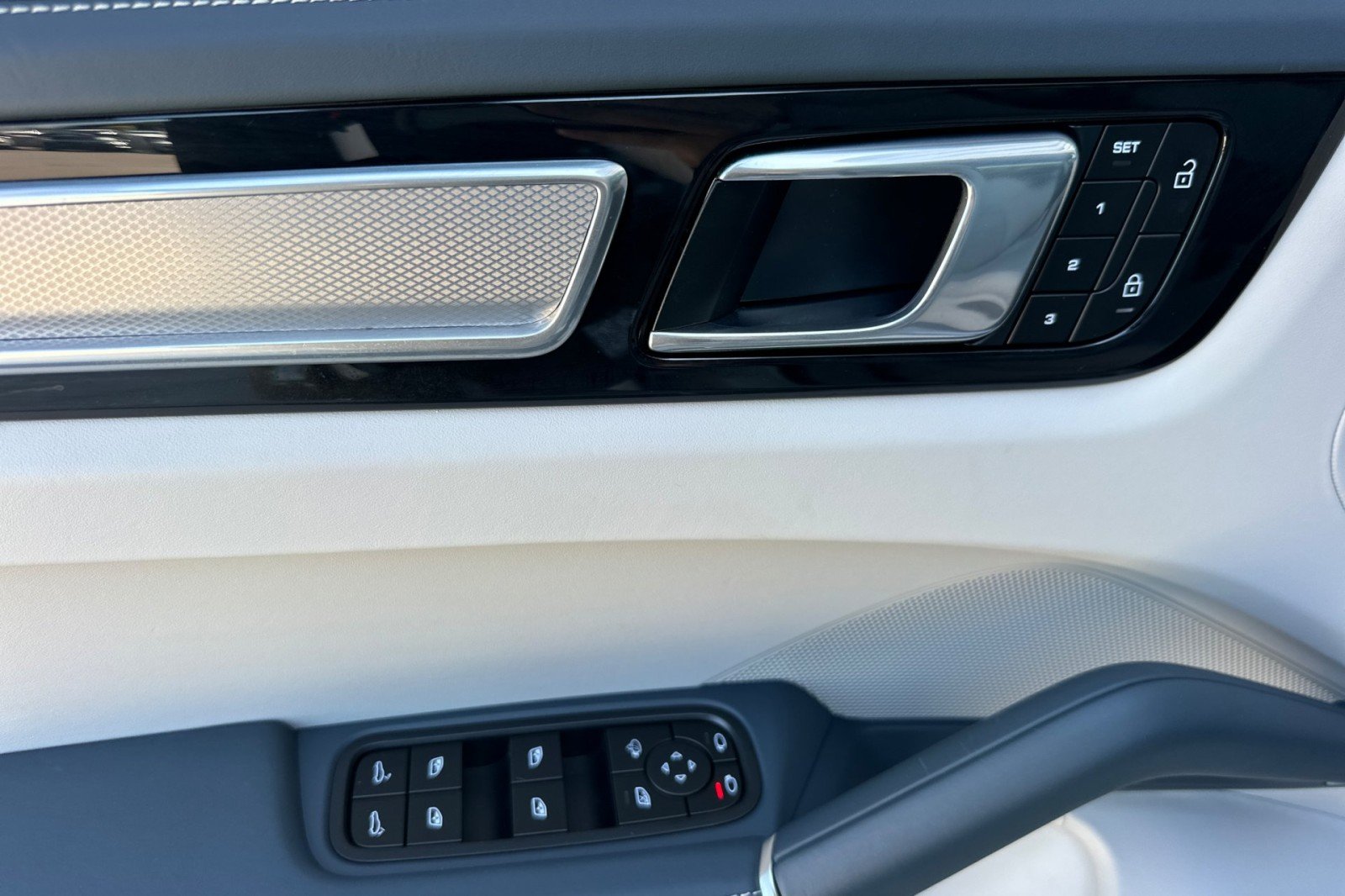 Certified Used 2023 White Porsche  image 12