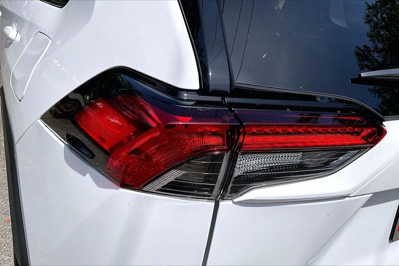Used 2024 White Toyota XLE image 20