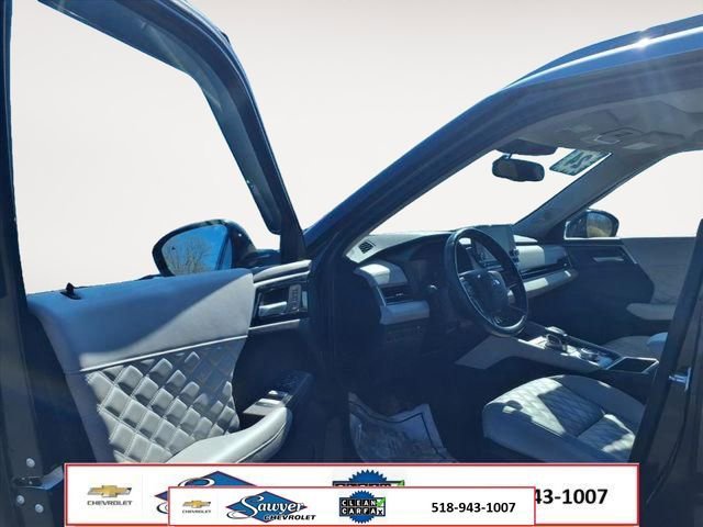 Used 2024  Mitsubishi SEL image 12