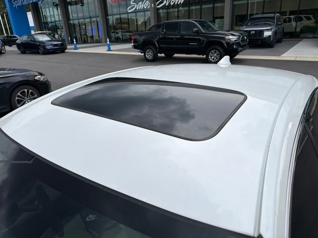 Certified Used 2020 Platinum White Pearl Honda EX image 9