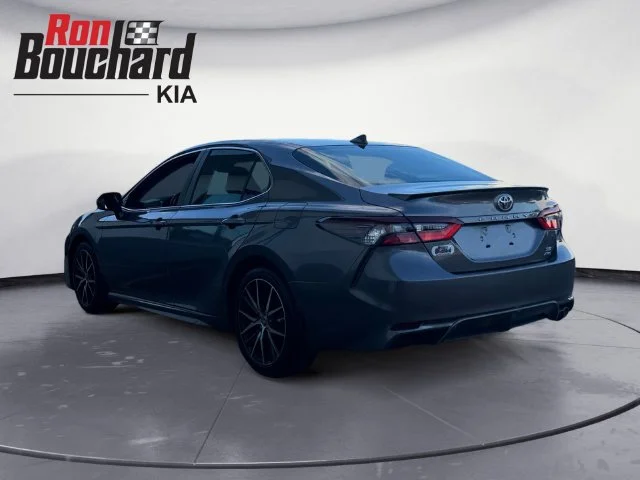 Used 2023 Gray Toyota SE image 4