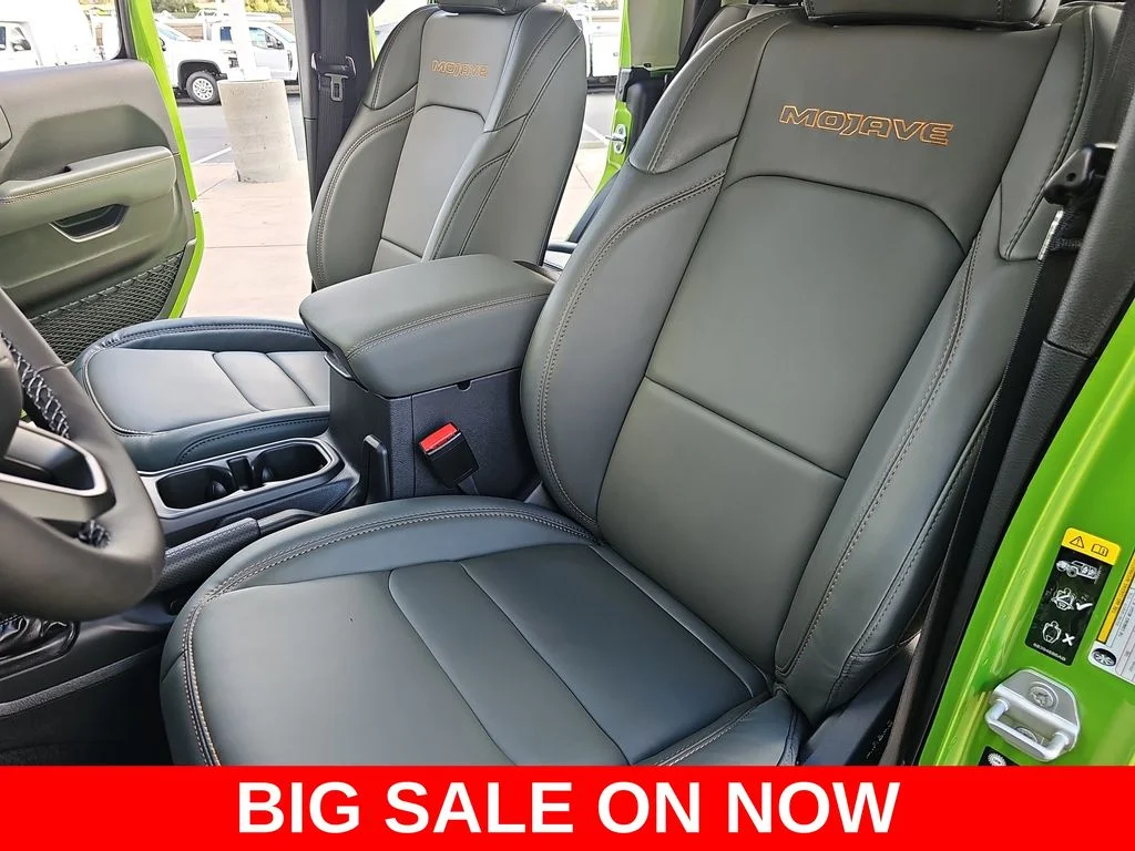 2025 Jeep Gladiator Mojave - Photo 14