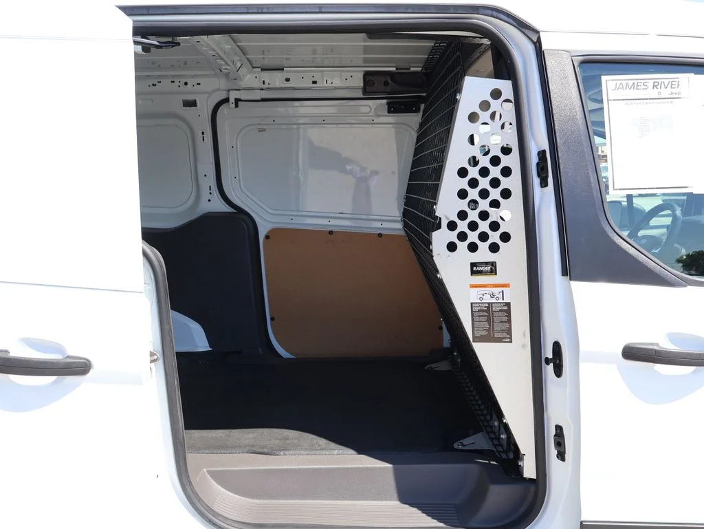 Used 2020 White Ford XL image 10