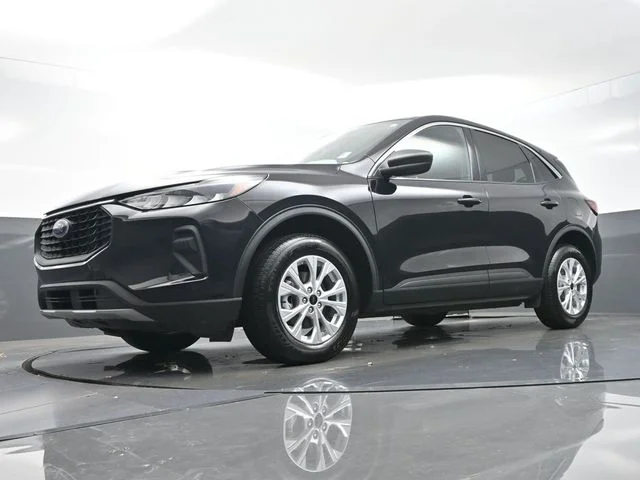Used 2024 Black Ford Active image 32