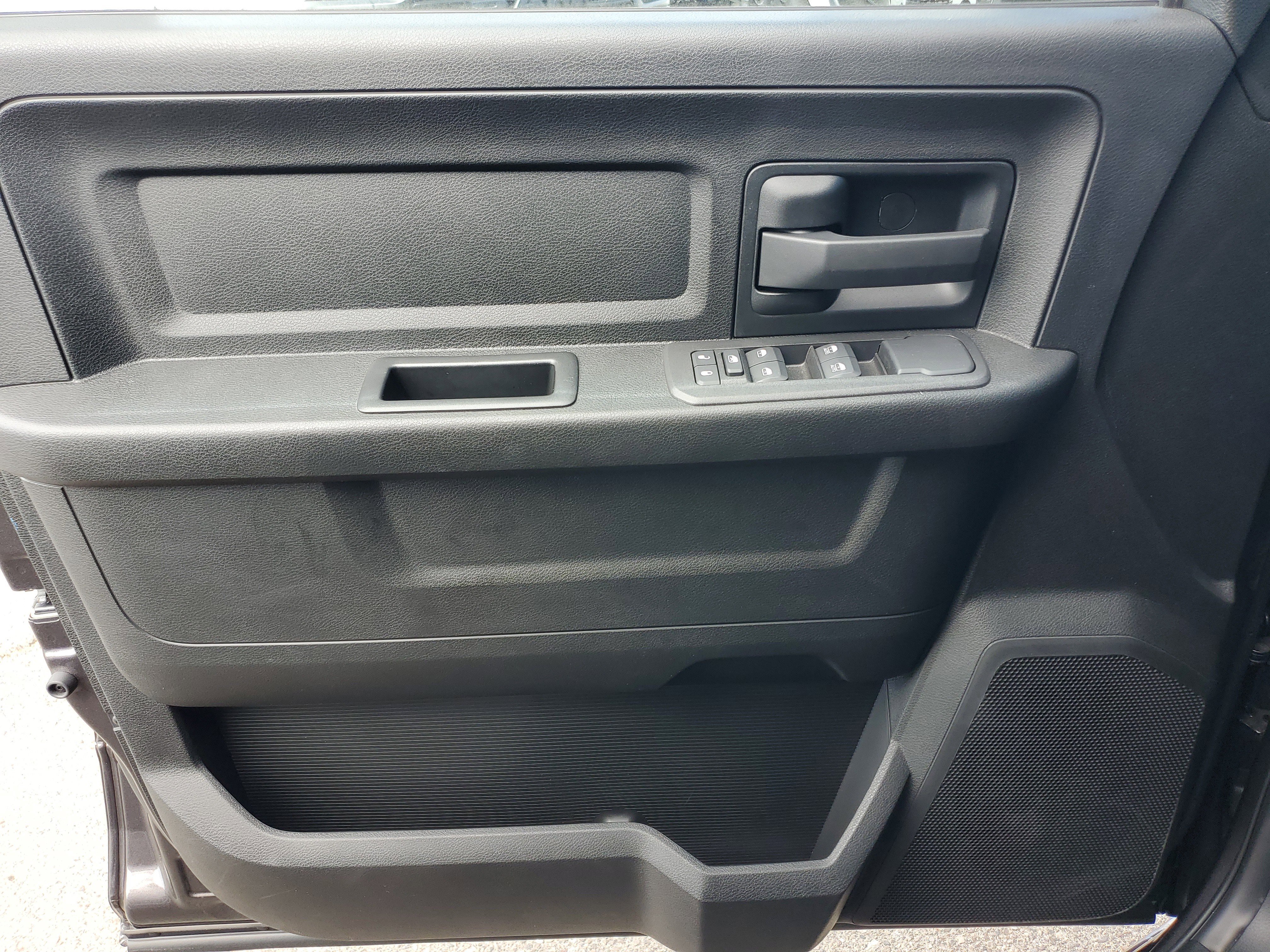 2026 RAM 2500 Tradesman - Photo 25