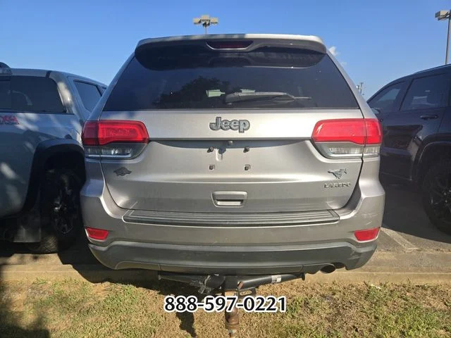 Used 2014 Silver Jeep Laredo image 5