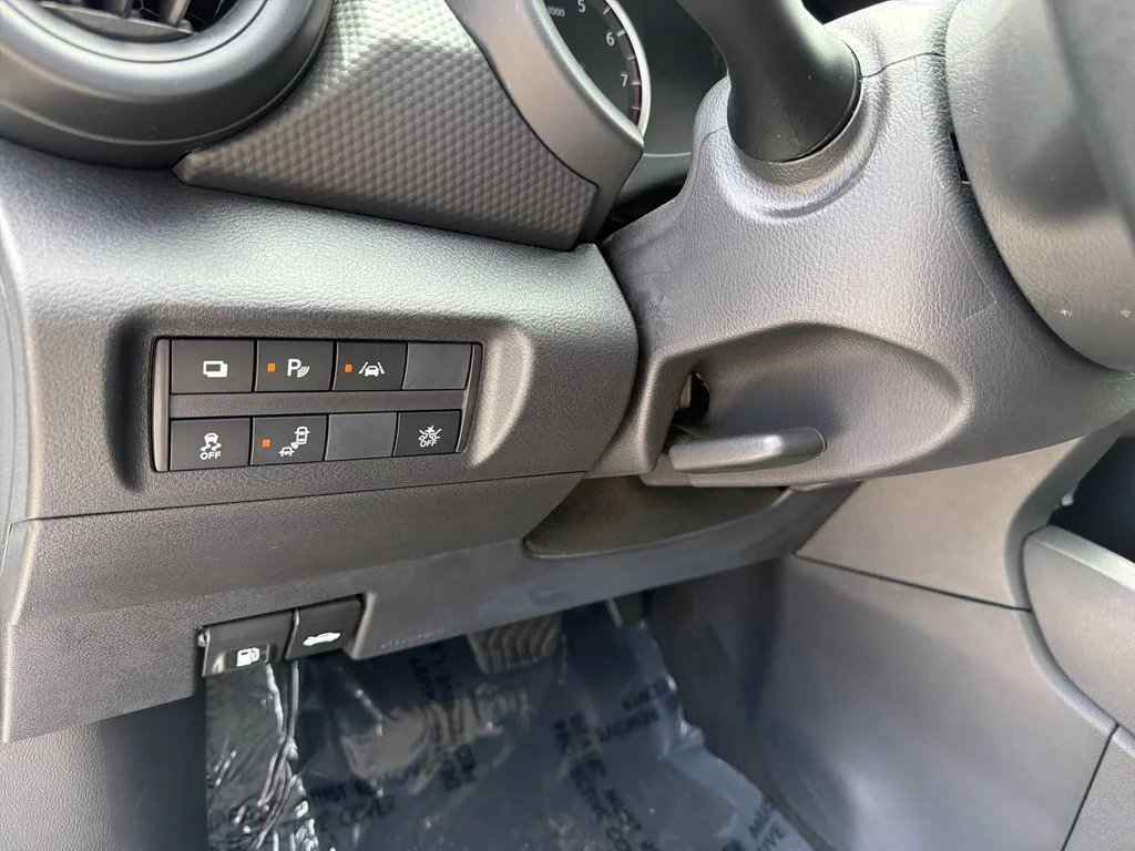 Certified Used 2025 White Nissan S image 17