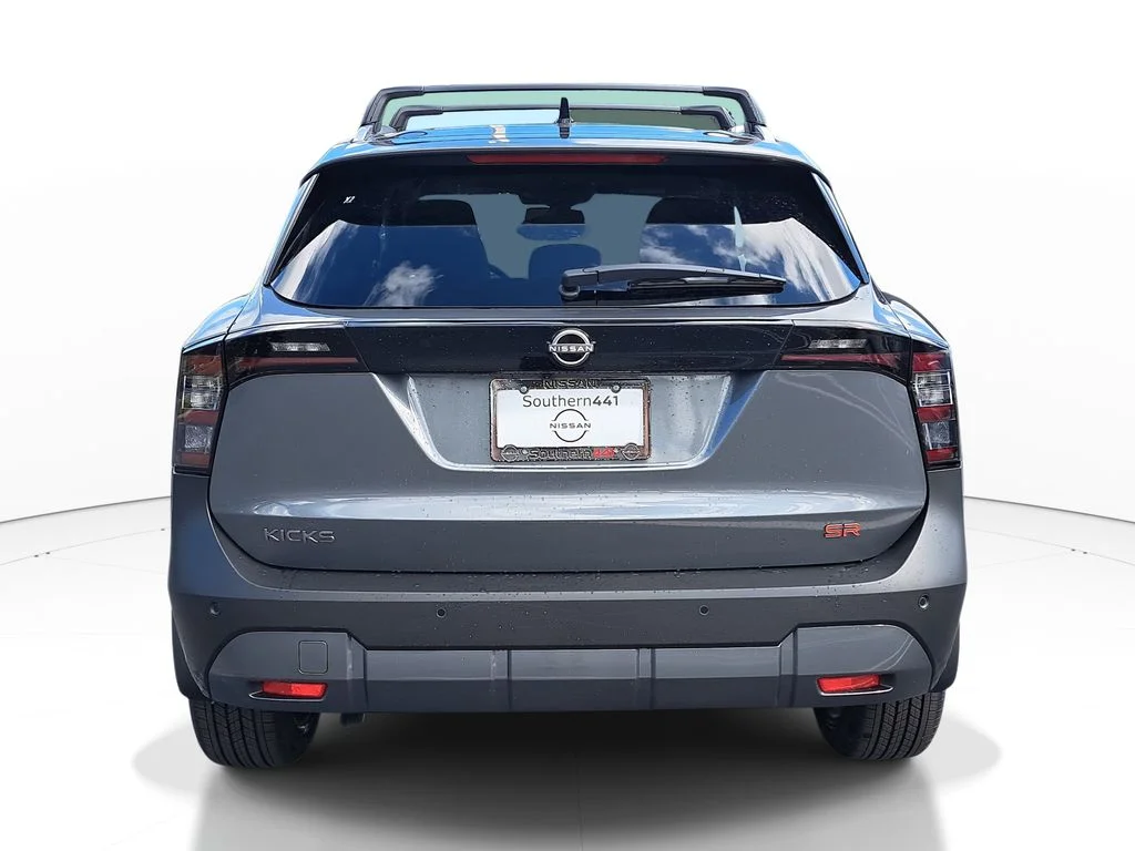 2026 Nissan KICKS SR - Photo 6