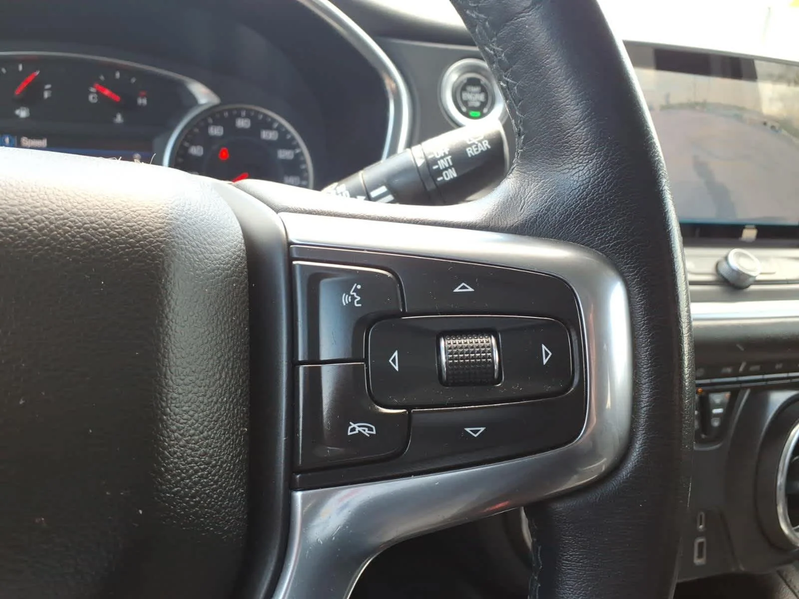 Used 2019 Nightfall Gray Metallic Chevrolet  image 18