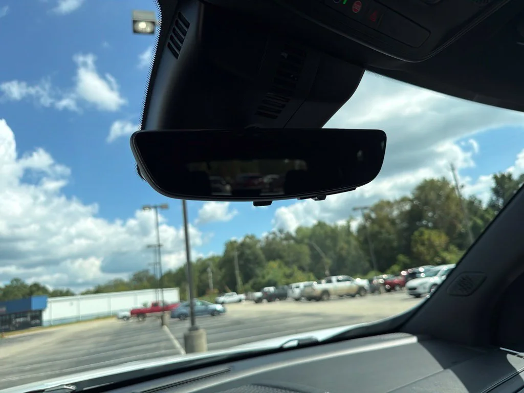 Used 2026 Summit White GMC Elevation image 29