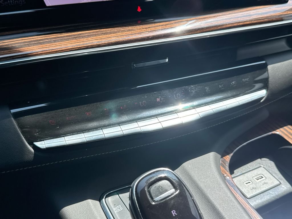 Used 2022 Gray Cadillac Premium image 28
