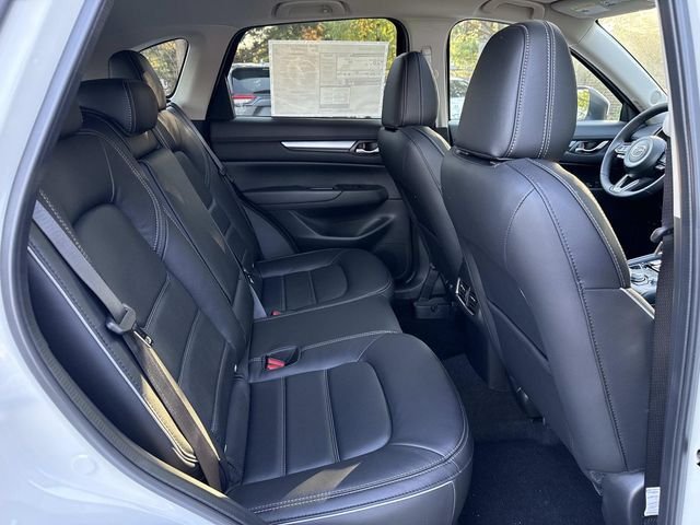 2025 Mazda CX-5 S Preferred package - Photo 17