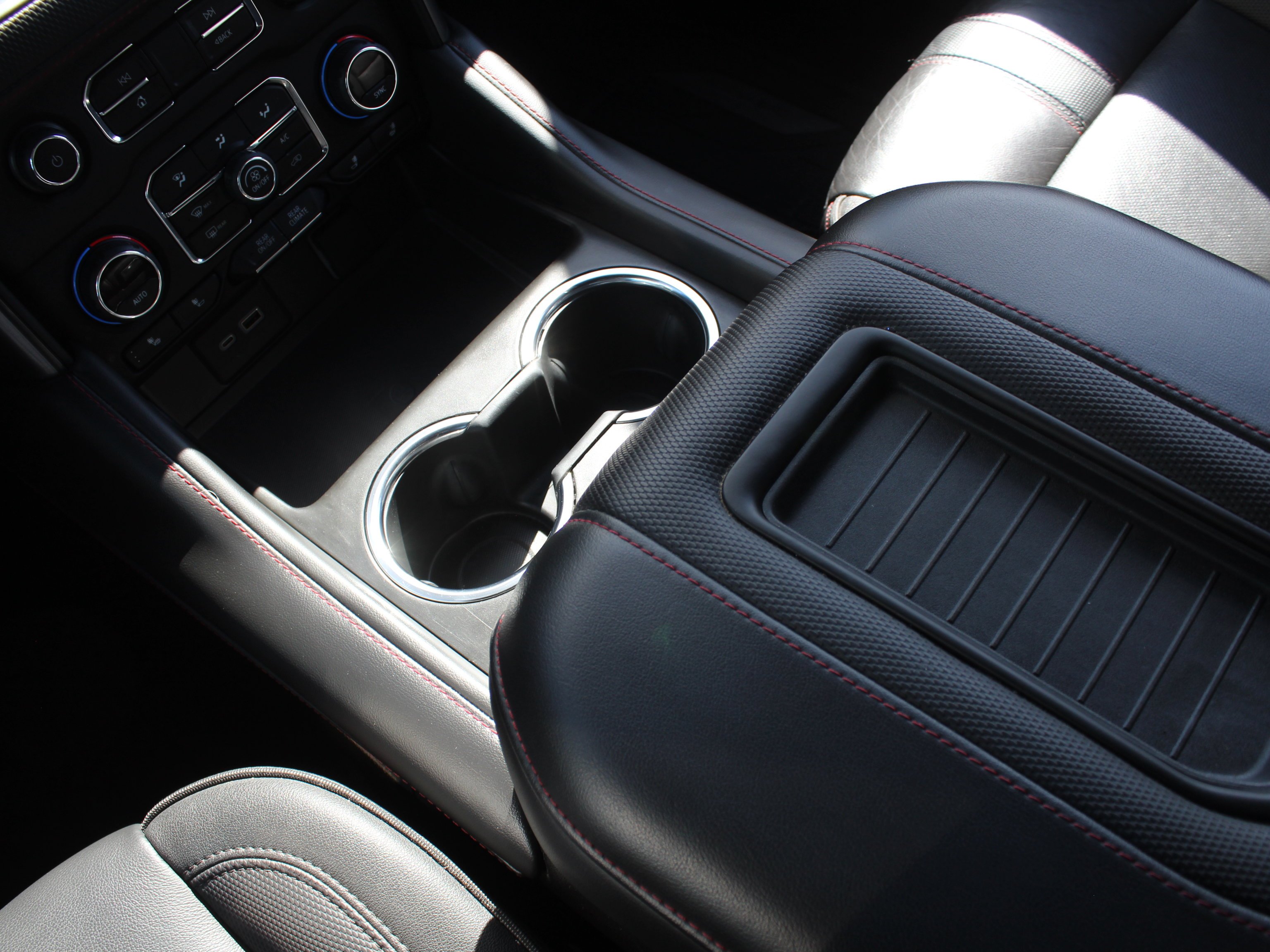 2023 Chevrolet Tahoe RST - Photo 20
