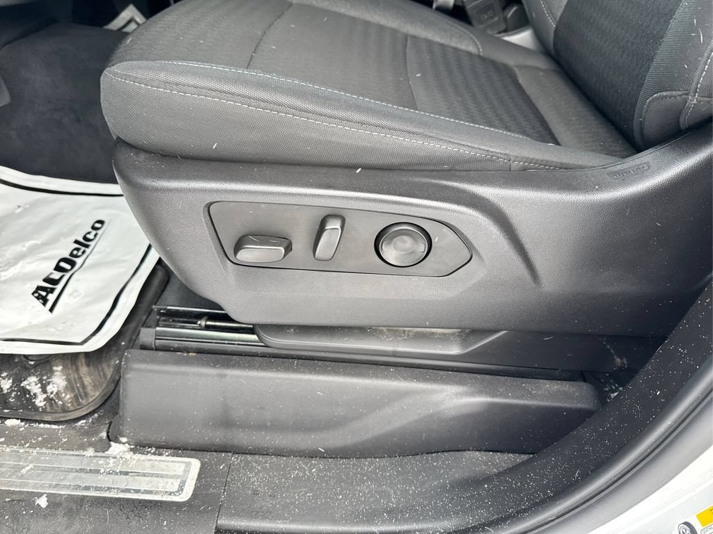 2024 Chevrolet Silverado 1500 LT - Photo 16