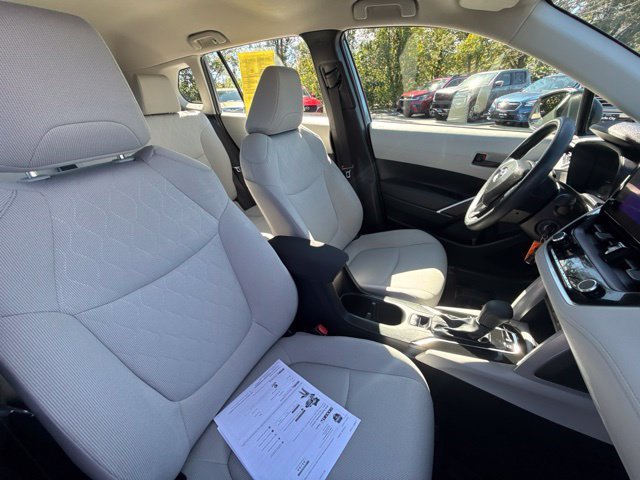 Certified Used 2025 Celestite Toyota L image 17