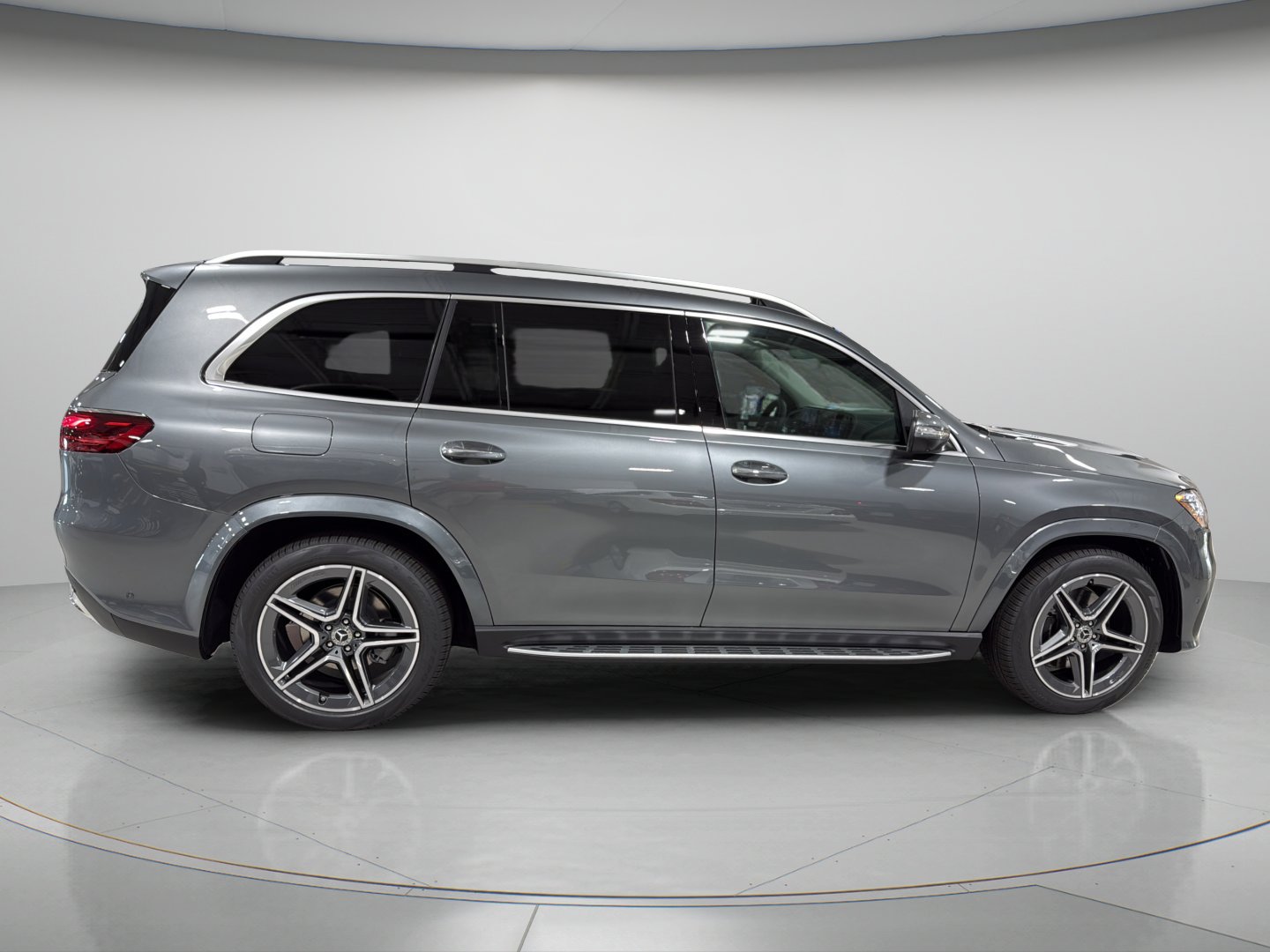 New 2026 Selenite Grey Metallic Mercedes-Benz GLS 450 image 6