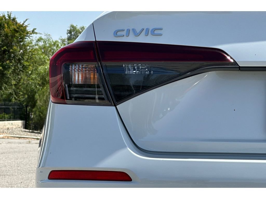 Certified Used 2025 Platinum White Pearl Honda 4D LX image 100