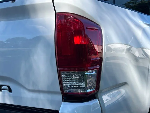Used 2016 White Toyota SR image 11
