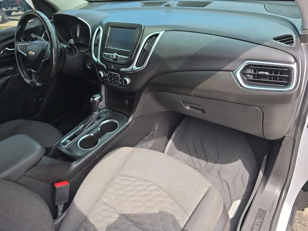 Used 2018 Beige Chevrolet LT image 30