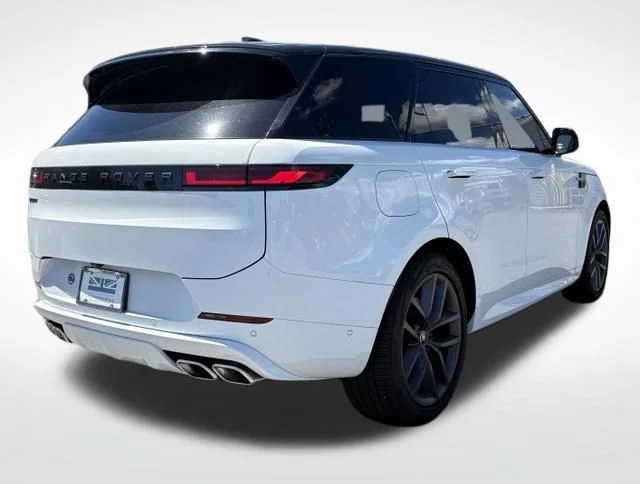 Certified Used 2025 White Land Rover Dynamic SE image 8