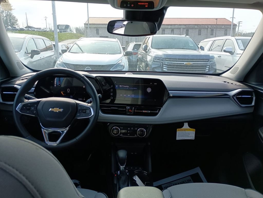 2025 Chevrolet Trailblazer LT - Photo 10