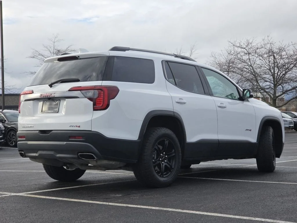 2023 GMC Acadia AT4 - Photo 7