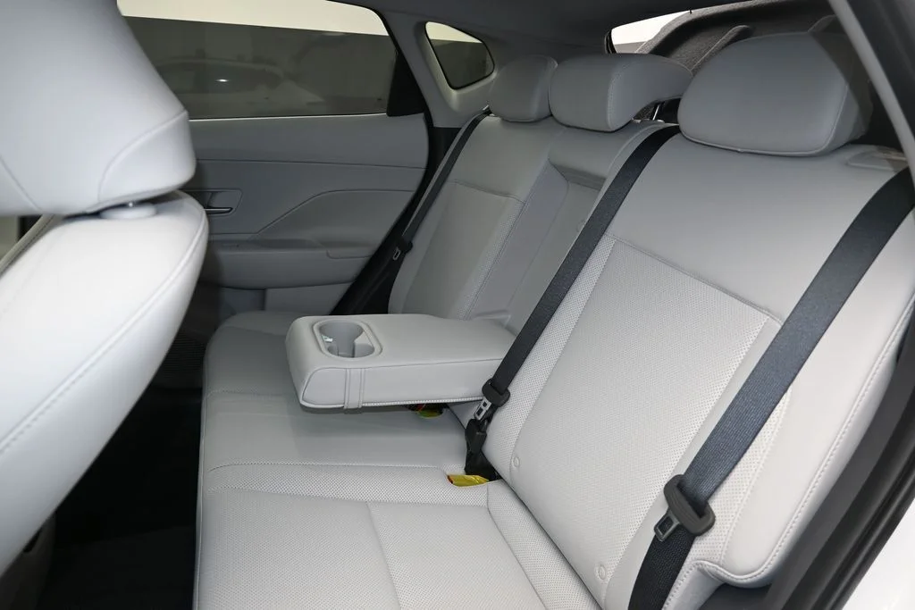 Used 2026 White Hyundai Limited image 18