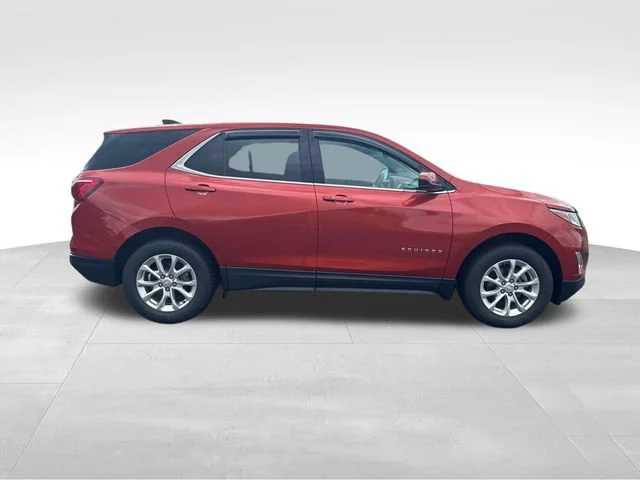 Used 2020 CAYENNE ORANGE METALLIC Chevrolet LT image 7