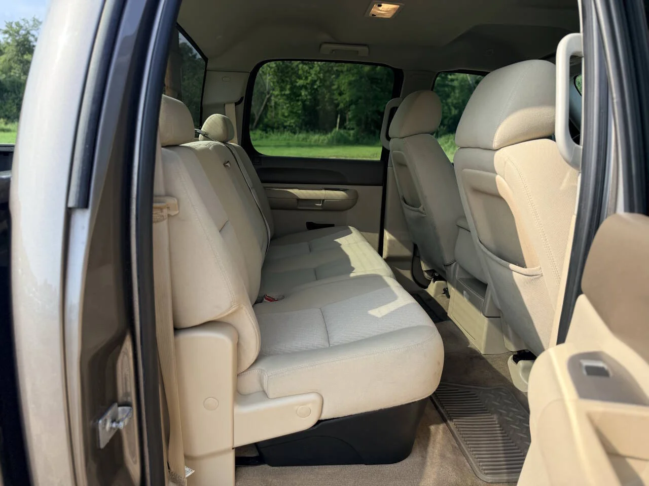 Used 2012 Pewter Chevrolet LT 4x2 4dr Crew Cab 5.8 ft. SB image 19