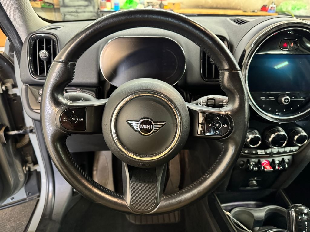 Used 2022 Gray MINI Base image 19