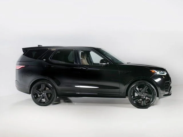 Certified Used 2025 Black Land Rover Dynamic SE image 30