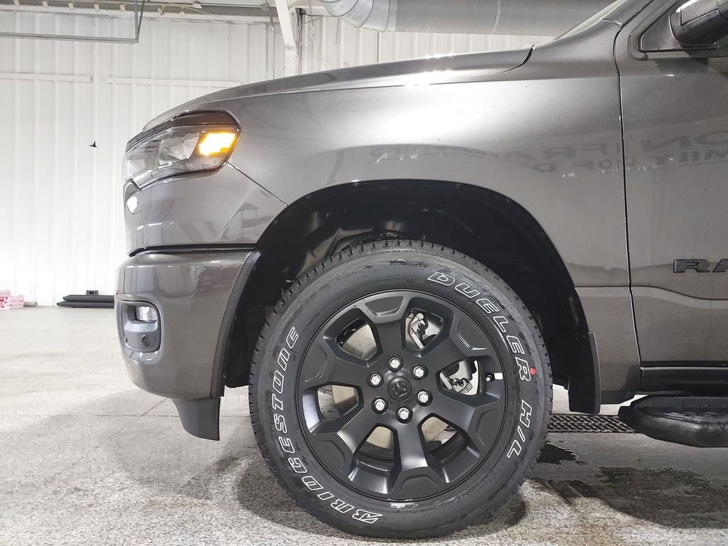 New 2026 Gray Ram Express image 16