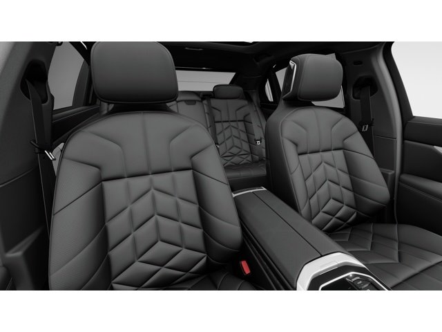 New 2026 Frozen Pure Grey Metallic BMW 750e xDrive image 11