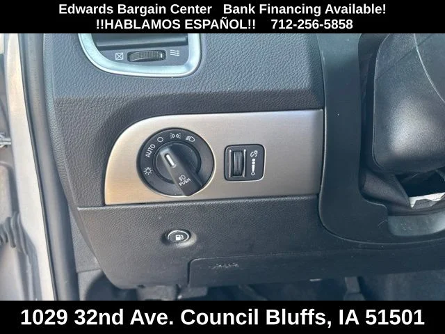 Used 2020 Silver Dodge SXT Plus image 19