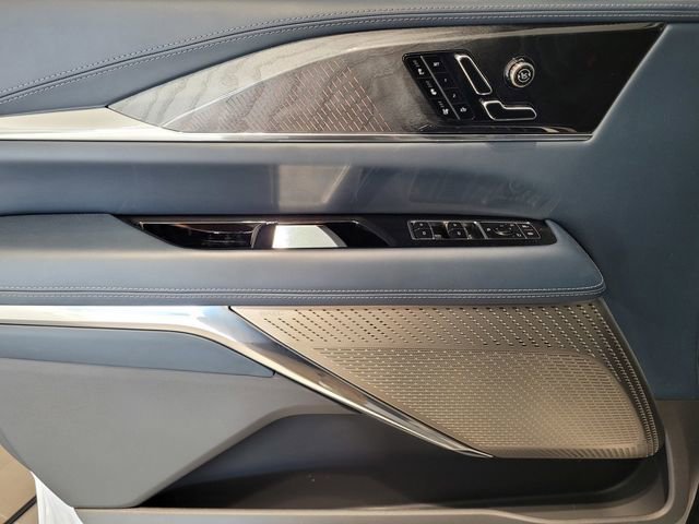 2025 Cadillac Escalade IQ Sport 2 - Photo 18